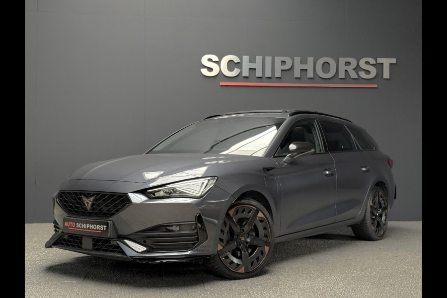 Seat Leon Sportstourer 1.4 e-Hybrid VZ Copper Panorama Matrix LED volleder BTW ACC 19 inchCarPlay