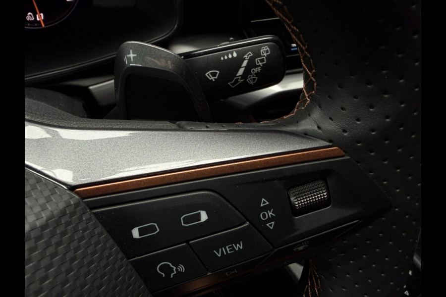 Seat Leon Sportstourer 1.4 e-Hybrid VZ Copper Panorama Matrix LED volleder BTW ACC 19 inchCarPlay