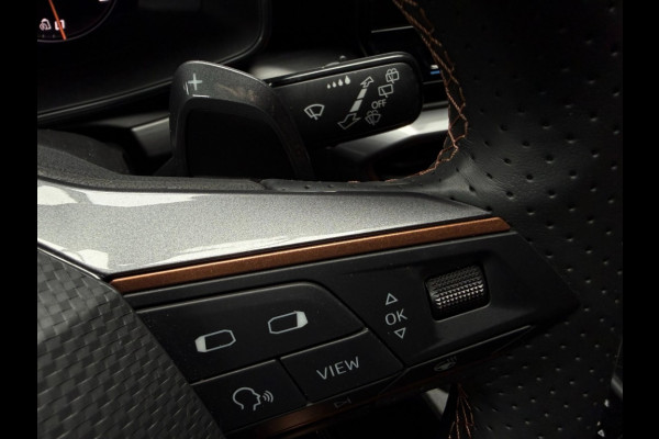 Seat Leon Sportstourer 1.4 e-Hybrid VZ Copper Panorama Matrix LED volleder BTW ACC 19 inchCarPlay