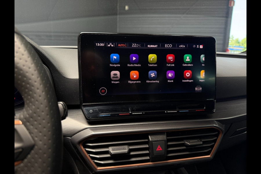Seat Leon Sportstourer 1.4 e-Hybrid VZ Copper Panorama Matrix LED volleder BTW ACC 19 inchCarPlay