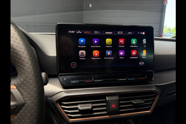 Seat Leon Sportstourer 1.4 e-Hybrid VZ Copper Panorama Matrix LED volleder BTW ACC 19 inchCarPlay