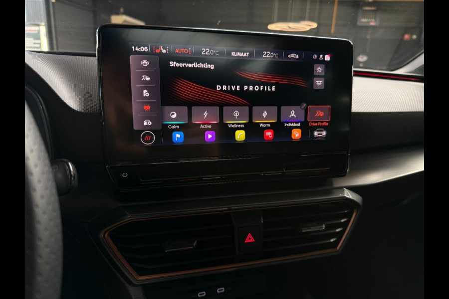 Seat Leon Sportstourer 1.4 e-Hybrid VZ Copper Panorama Matrix LED volleder BTW ACC 19 inchCarPlay
