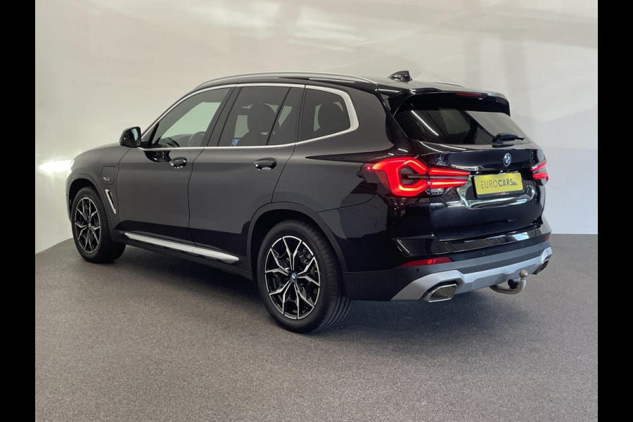 BMW X3 xDrive30e Trekhaak PDC VA + Camera Sportstoelen 19" M-Sport Stoelverwarming Cognac Leder Bekleding Privacy Glass DAB+ Navi Carplay Cruise Control