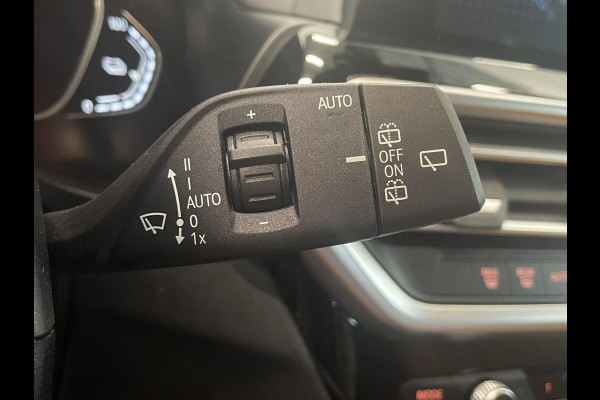 BMW X3 xDrive30e Trekhaak PDC VA + Camera Sportstoelen 19" M-Sport Stoelverwarming Cognac Leder Bekleding Privacy Glass DAB+ Navi Carplay Cruise Control