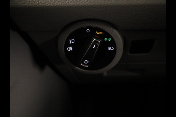 Volkswagen Transporter 2.0 TDI L2H1 32 DC Highline | Cruise control | Parkeersensor voor en achter