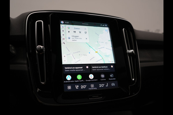 Volvo XC40 Ultimate Recharge Pure 70 kWh 231pk | Panodak | Warmtepomp | Adaptive Cruise | 360 Camera | Harman / Kardon | Alcantara Sportstoelen Memory & Verwarmd | Stuur Verwarmd | Google Assistent | Apple Carplay | Keyless | Blis | DAB |