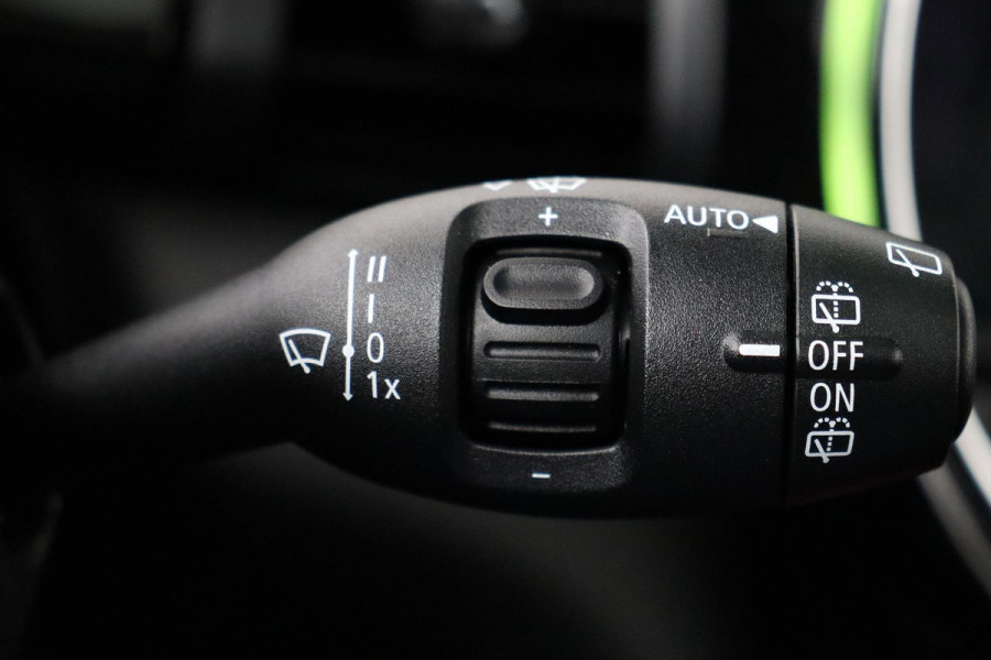 MINI Mini 2.0 Cooper S Chili JCW Pakket (PANORAMADAK, DEALER ONDERHOUDEN, HEAD-UP, CARPLAY, NAVIGATIE, STOELVERWARMING)