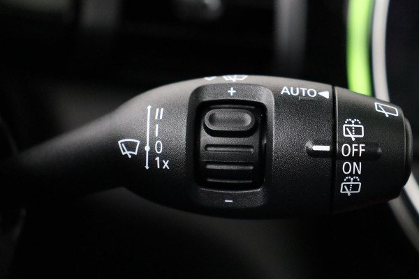 MINI Mini 2.0 Cooper S Chili JCW Pakket (PANORAMADAK, DEALER ONDERHOUDEN, HEAD-UP, CARPLAY, NAVIGATIE, STOELVERWARMING)