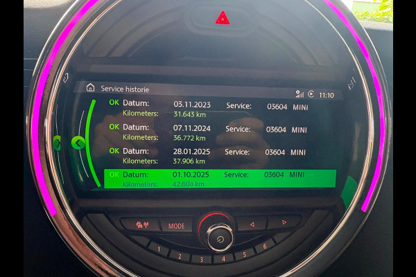 MINI Mini 2.0 Cooper S Chili JCW Pakket (PANORAMADAK, DEALER ONDERHOUDEN, HEAD-UP, CARPLAY, NAVIGATIE, STOELVERWARMING)