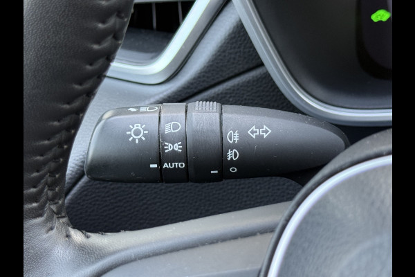 Toyota Corolla Cross Hybrid 140 Style | Pano | ACC | CarPlay | Camera | Keyless | 18 inch