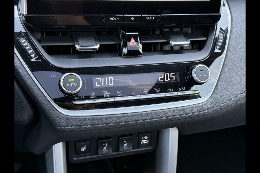 Toyota Corolla Cross Hybrid 140 Style | Pano | ACC | CarPlay | Camera | Keyless | 18 inch