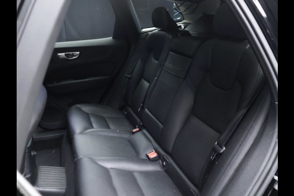 Volvo XC60 2.0 T8 Twin Engine AWD Inscription Sport (PANORAMADAK,NAVI,CAMERA,STOELVERWARMING,LED,GETINT,SPORTSTOELEN,LM VELGEN)