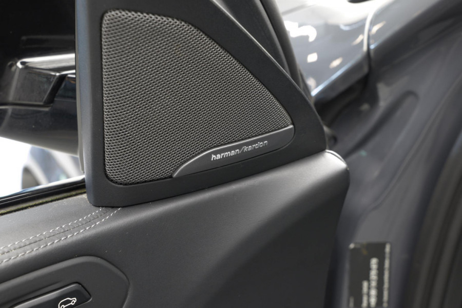 BMW X6 M Competition |Pano|FULL Carbon|DravitGrau|Dealer.onderhouden|