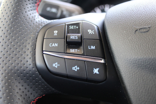 Ford Fiesta 1.0 EcoBoost Hybrid ST-Line X | Dealeronderhouden! | 1e eigenaar | Trekhaak | B&O | Adaptieve cruise