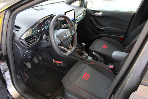 Ford Fiesta 1.0 EcoBoost Hybrid ST-Line X | Dealeronderhouden! | 1e eigenaar | Trekhaak | B&O | Adaptieve cruise