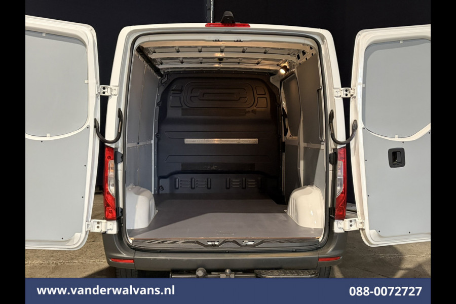 Mercedes-Benz Sprinter 315 CDI 150pk L1H1 Euro6 Airco | Camera | Navigatie | Apple Carplay | Chauffeursstoel | Tachograaf Android Auto, Trekhaak, Bijrijdersbank, Tachograaf