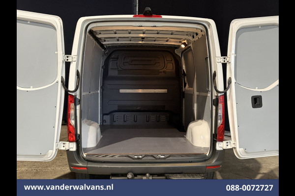Mercedes-Benz Sprinter 315 CDI 150pk L1H1 Euro6 Airco | Camera | Navigatie | Apple Carplay | Chauffeursstoel | Tachograaf Android Auto, Trekhaak, Bijrijdersbank, Tachograaf