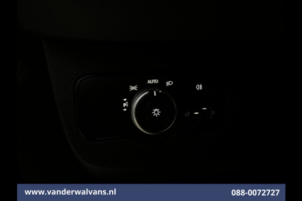 Mercedes-Benz Sprinter 315 CDI 150pk L1H1 Euro6 Airco | Camera | Navigatie | Apple Carplay | Chauffeursstoel | Tachograaf Android Auto, Trekhaak, Bijrijdersbank, Tachograaf