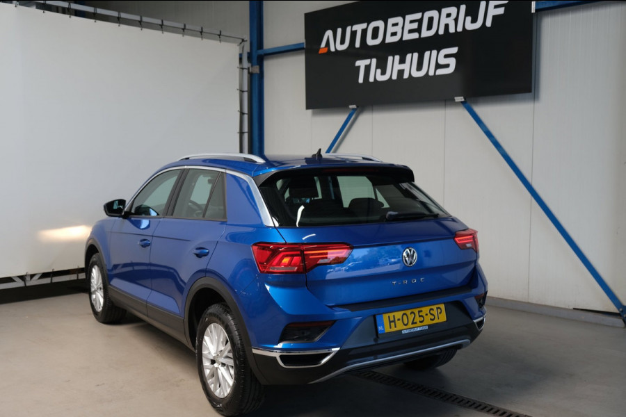 Volkswagen T-Roc 1.0 TSI Style - N.A.P. Airco, Cruise, PDC, Navi, Carplay.