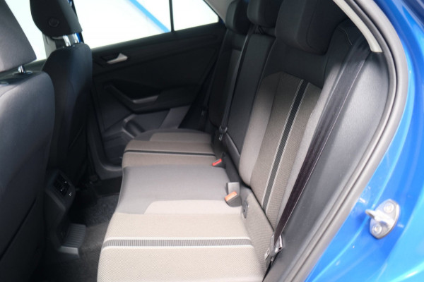 Volkswagen T-Roc 1.0 TSI Style - N.A.P. Airco, Cruise, PDC, Navi, Carplay.