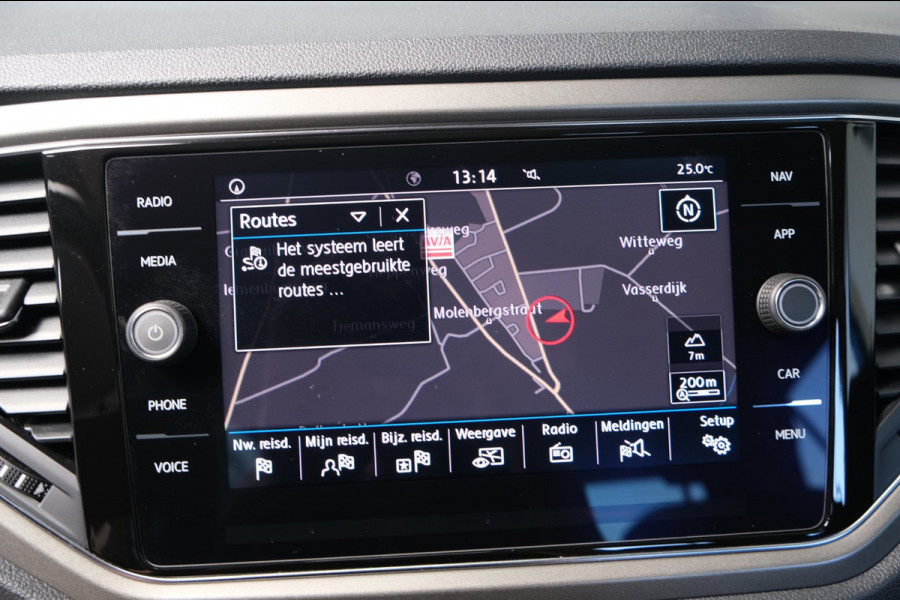 Volkswagen T-Roc 1.0 TSI Style - N.A.P. Airco, Cruise, PDC, Navi, Carplay.