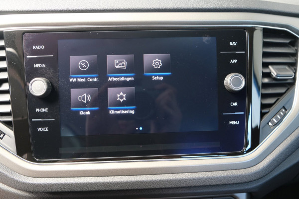 Volkswagen T-Roc 1.0 TSI Style - N.A.P. Airco, Cruise, PDC, Navi, Carplay.