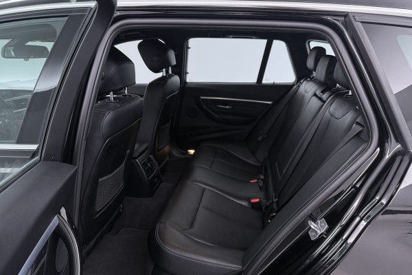 BMW 3 Serie Touring 318i High Executive (NAVIGATIE, TREKHAAK, STOELVERWARMING, DEALER ONDERHOUDEN, LEDER, LED)