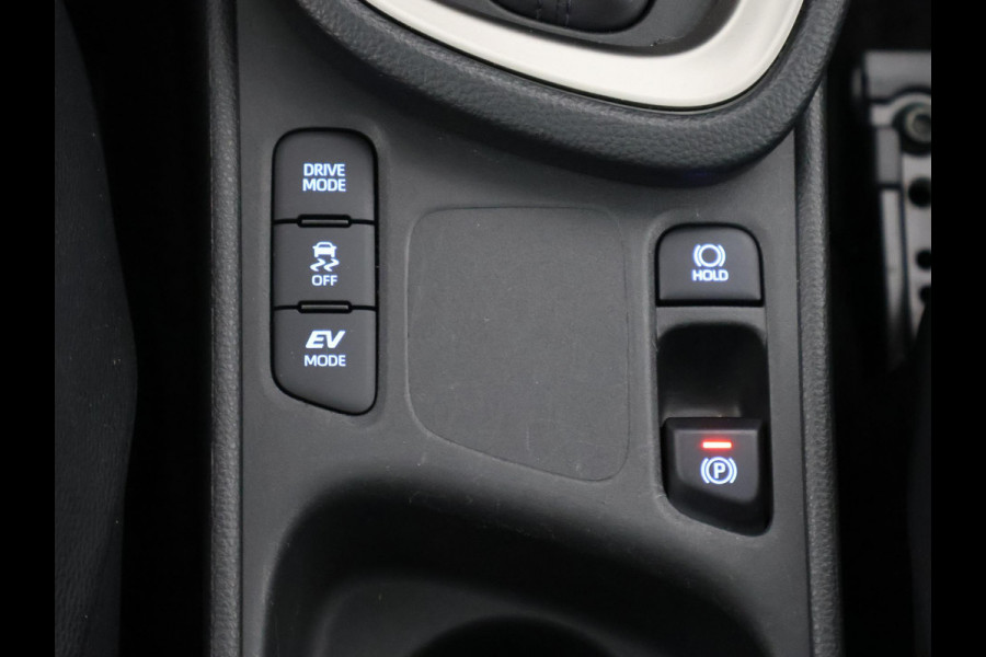 Toyota Yaris Cross 1.5 Hybrid Executive | Panoramadak | Navigatie | Stoelverwarming |