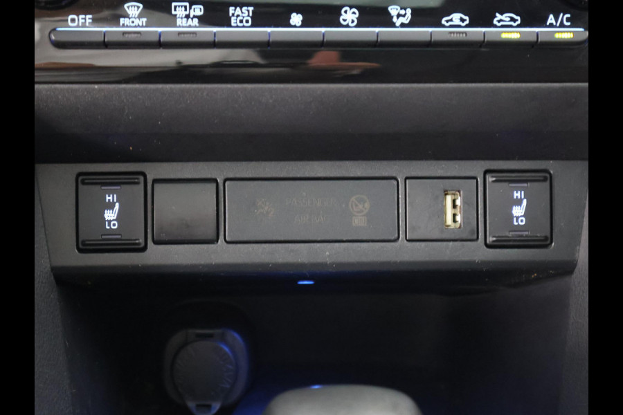 Toyota Yaris Cross 1.5 Hybrid Executive | Panoramadak | Navigatie | Stoelverwarming |