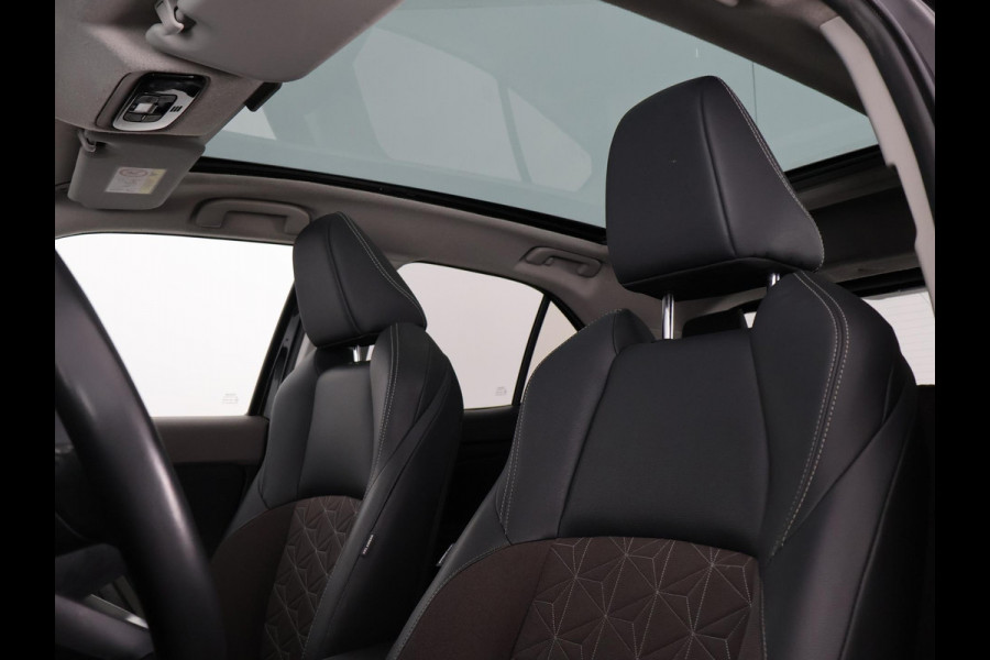 Toyota Yaris Cross 1.5 Hybrid Executive | Panoramadak | Navigatie | Stoelverwarming |