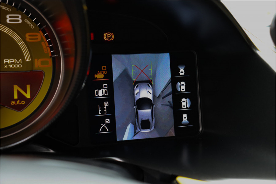 Ferrari 812 6.5 V12 Superfast HELE NL AUTO **Capristo/Carbon Pack/Carbon Kuipstoelen/Drivers Display**