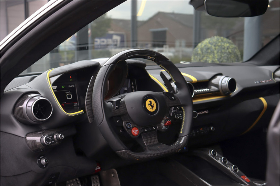 Ferrari 812 6.5 V12 Superfast HELE NL AUTO **Capristo/Carbon Pack/Carbon Kuipstoelen/Drivers Display**