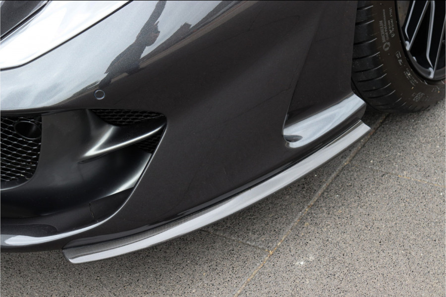 Ferrari 812 6.5 V12 Superfast HELE NL AUTO **Capristo/Carbon Pack/Carbon Kuipstoelen/Drivers Display**