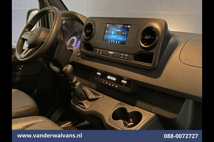 Mercedes-Benz Sprinter 314 CDI 143pk L2H2 Euro6 Airco | Navigatie | Trekhaak | Camera | Apple Carplay Android Auto, Trap, Leder, Bijrijdersbank