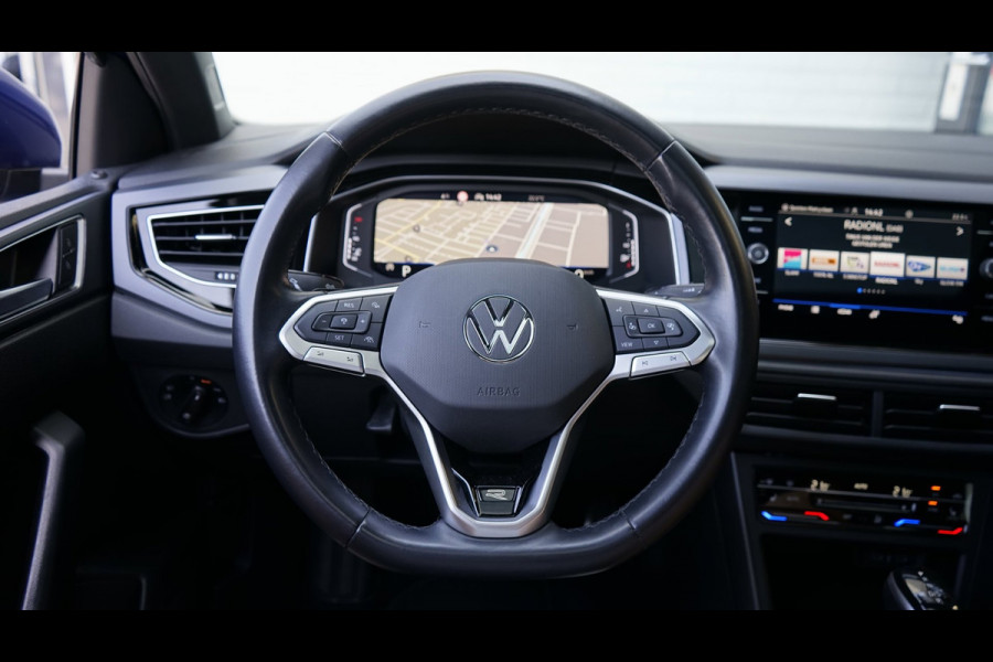 Volkswagen Polo R-Line 1.0 TSI 110 Pk AUTOMAAT-ACC-CAMERA-IQ LIGHT-KEYLESS-NAVIGATIE-PANORAMA-VIRTUEEL-STOELVERWARMING