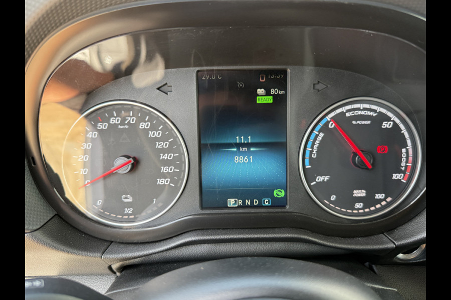 Mercedes-Benz eCitan 112 51kWh L2 284 WLTP 98% (SOH) Camera MBUX Trekhaak 75kW Snelladen Apple Carplay Cruise Control