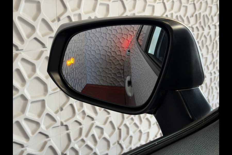 Toyota RAV4 2.5 PHEV AWD 306PK ✅gloednieuw ✅ | Trekgew. 1500KG | Head-up display | Camera | Full LED | Elektrische achterklep | Stuur/Stoelv PHEV PLUG IN