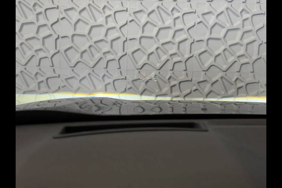 Toyota RAV4 2.5 PHEV AWD 306PK ✅gloednieuw ✅ | Trekgew. 1500KG | Head-up display | Camera | Full LED | Elektrische achterklep | Stuur/Stoelv PHEV PLUG IN