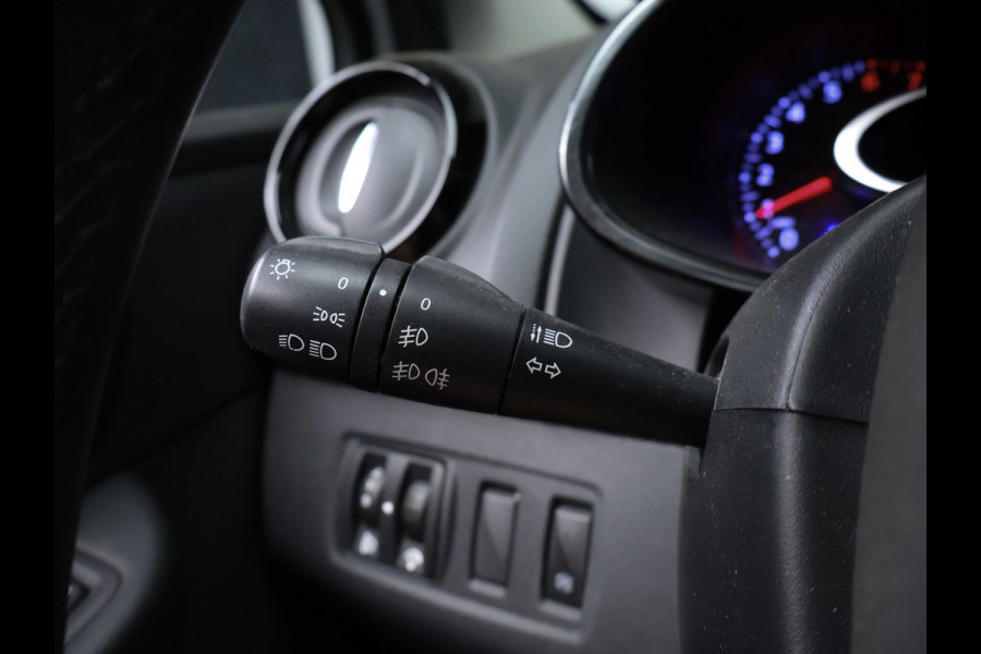 Renault Clio Estate 0.9 TCe Limited Sport (NAVI,CLIMATE,CRUISE,AIRCO,ELEKTRISCH PAKKET,BLUETOOTH,LED,SPORTSTOELEN,NETTE STAAT)