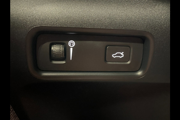 Polestar 2 Long Range Single Motor 78 kWh|88% SOH|BLACK ED.|TREKHAAK|MEMORY|CAMERA|STOEL+STUURVERW|ACC|INCL.BTW|1e EIG|NL-AUTO|NAP