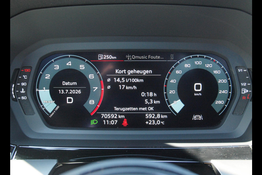 Audi A3 Sportback 35 TFSI S edition | Panoramadak | Bang & Olufsen | Trekhaak | Apple Carplay | Parkeersensoren |