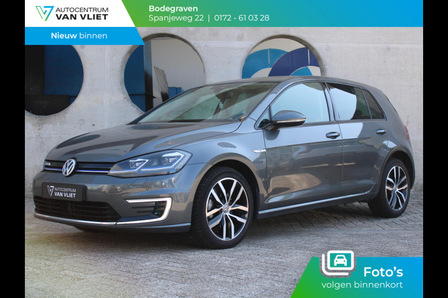 Volkswagen e-Golf e-Golf | STOELVERWARMING | APPLE CARPLAY / ANDROID AUTO | ADAPTIEVE CRUISE CONTROL |