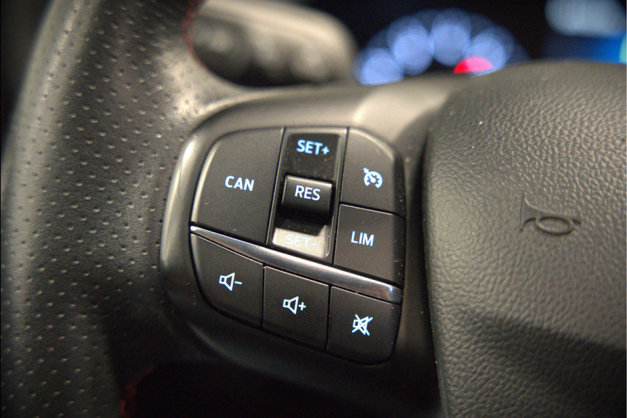 Ford Focus 1.0 EcoBoost ST Line Business | Panoramadak | Bang & Olufsen | Head-Up Display | Stoelverwarming | Keyless | Elektrische Stoel | Cruise Control | LED | Parkeersensoren
