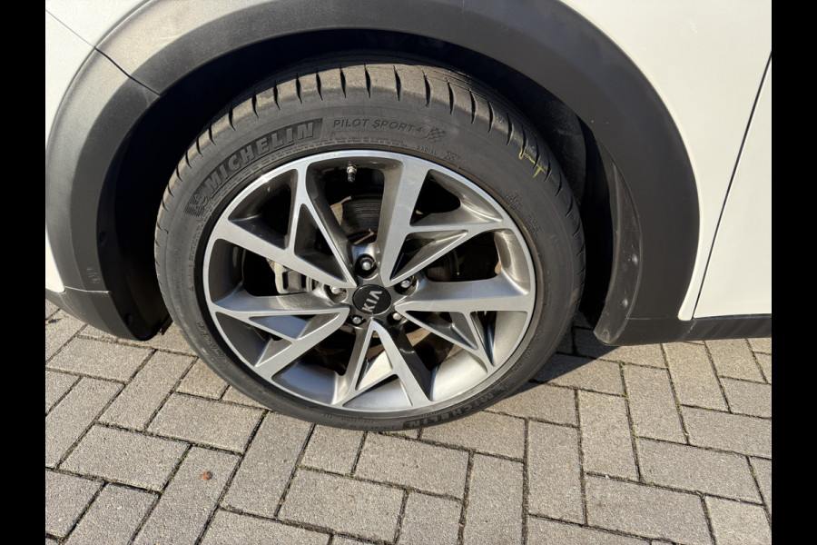 Kia Niro 1.6 GDi Hybrid Executive Line
