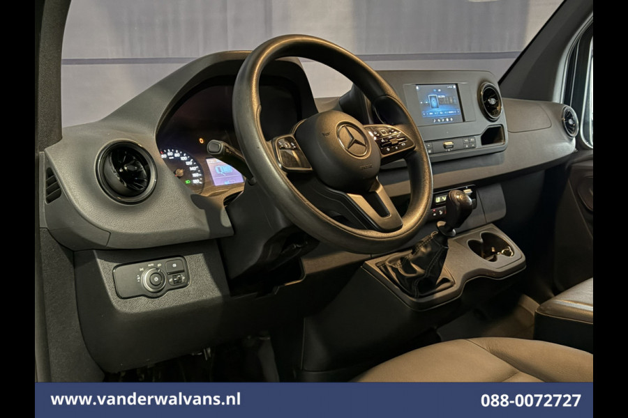 Mercedes-Benz Sprinter 314 CDI 143pk L2H2 Euro6 Airco | Navigatie | Trekhaak | Camera | Apple Carplay Android Auto, Trap, Leder, Bijrijdersbank