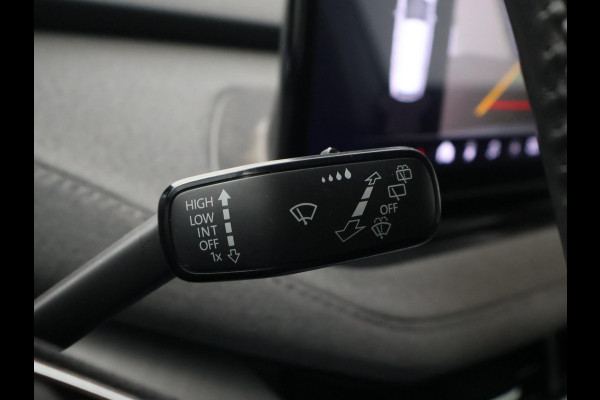 Škoda ENYAQ iV 80 204 PK SOH 89,42% + WEGKL. TREKHAAK | SFEERVERL | STANDKACHEL | CAMERA | STUURWIELVER. | CARPLAY