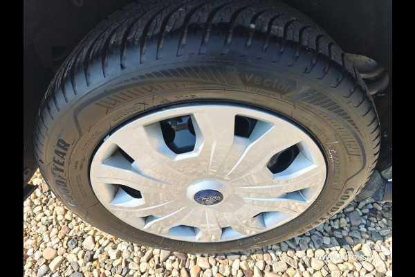 Ford Transit Connect 1.5 EcoBlue L1 Trend , Euro 6 , Apk juli 2027 , airco, 1e Eig , Ex overheid bus , in pracht staat.