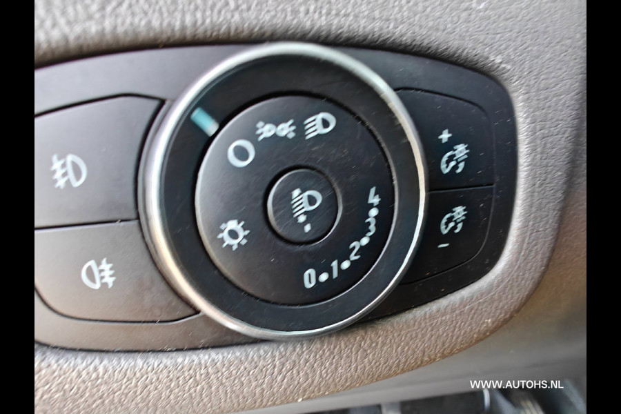 Ford Transit Connect 1.5 EcoBlue L1 Trend , Euro 6 , Apk juli 2027 , airco, 1e Eig , Ex overheid bus , in pracht staat.