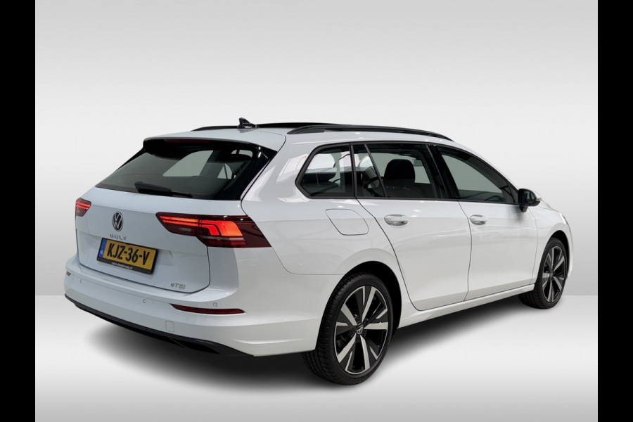 Volkswagen Golf Variant 1.5 eTSI 150pk DSG Style | Pano dak
