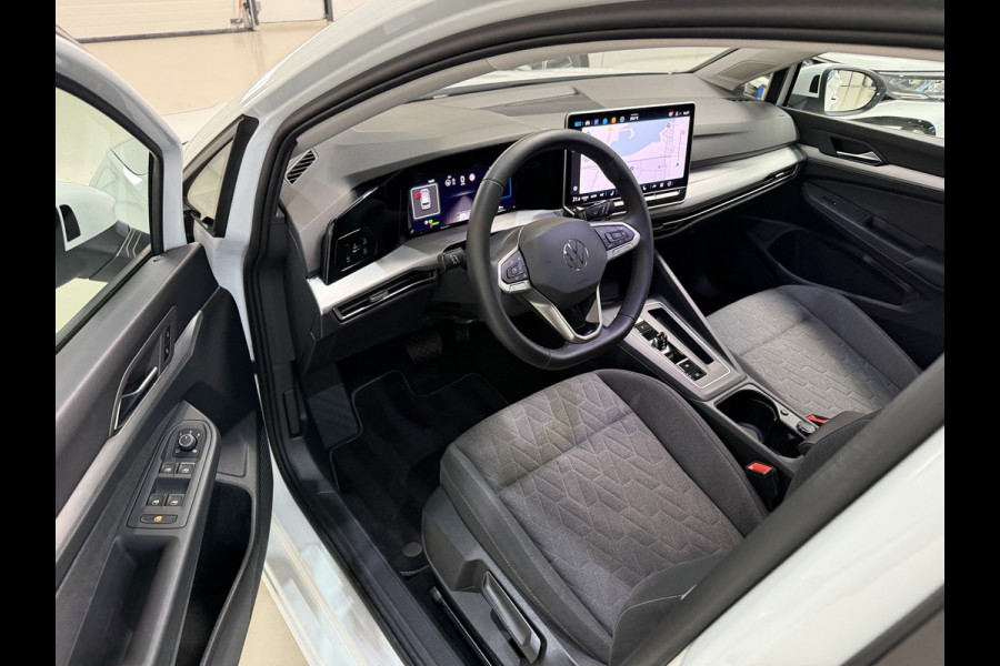 Volkswagen Golf Variant 1.5 eTSI 150pk DSG Style | Pano dak